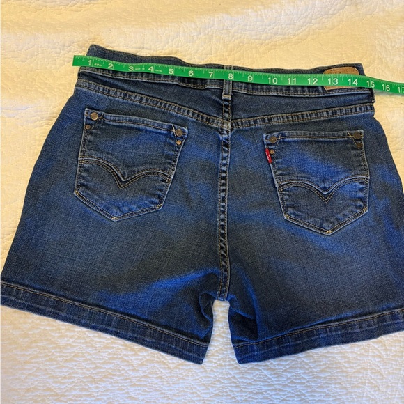 Levi’s Denim Blue Women's Shorts - Picture 2 of 4
